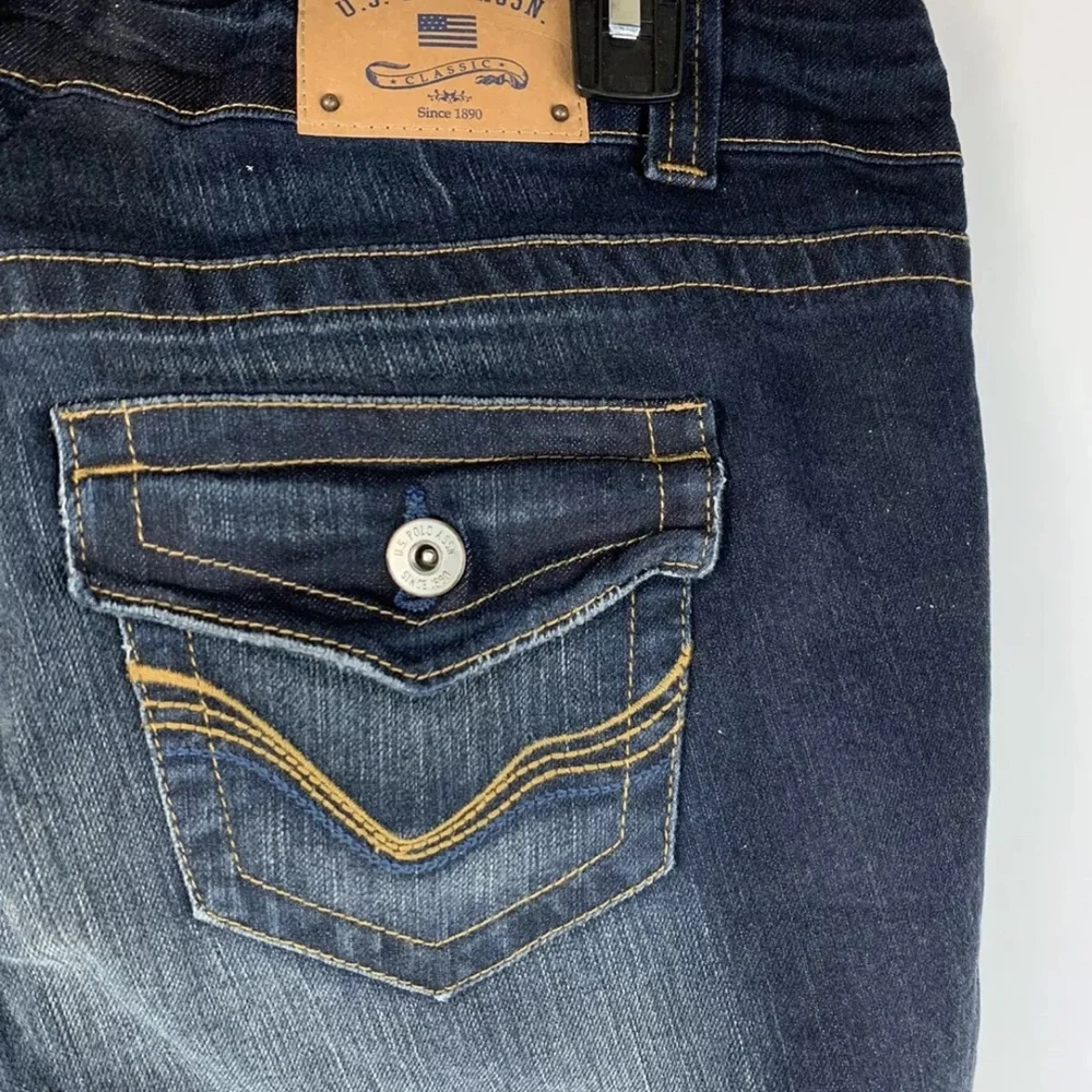 U.S. Polo Assn. Womens Size‎ 19/20 Distressed Dark Blue Jeans